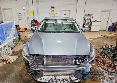 2018 Volvo S60 Inscription from USA, damaged, VIN LYV402TK3JB174076